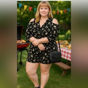 NWT Hayden Floral  Cold Shoulder Romper plus size 2x and 3X 🌹🌸🌺 A BB